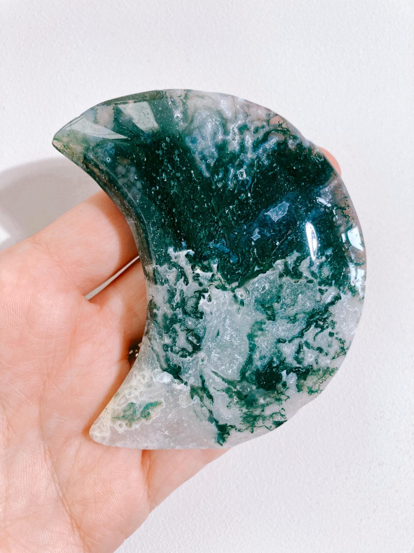 Moos Achat Mond / Moss Agate Moon 8-9 cm  -aus China / Indien