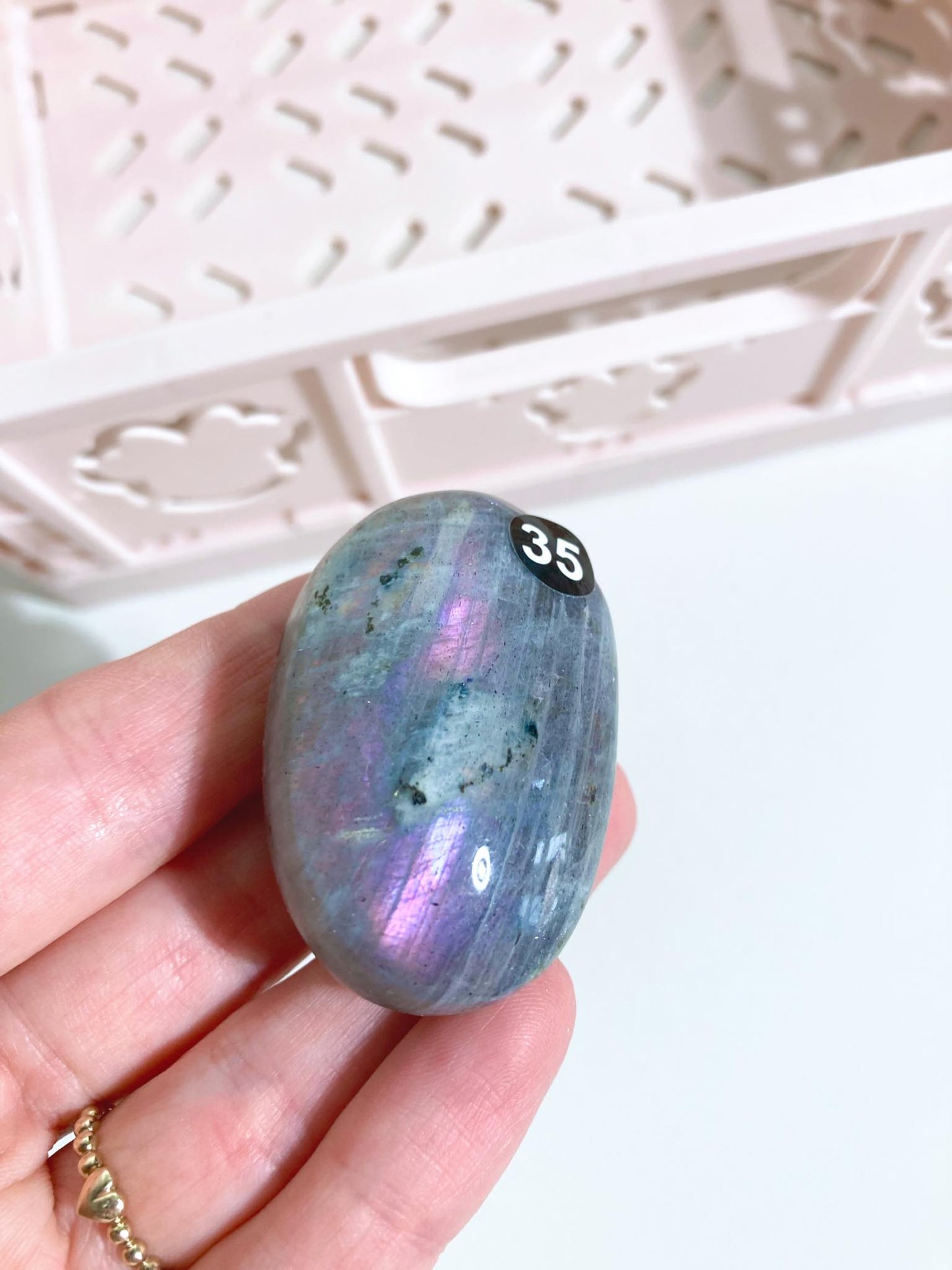 Purple Lila Violett / Regenbogen Labradorit Palmstone 4.5 cm  (35) - Aus Madagascar
