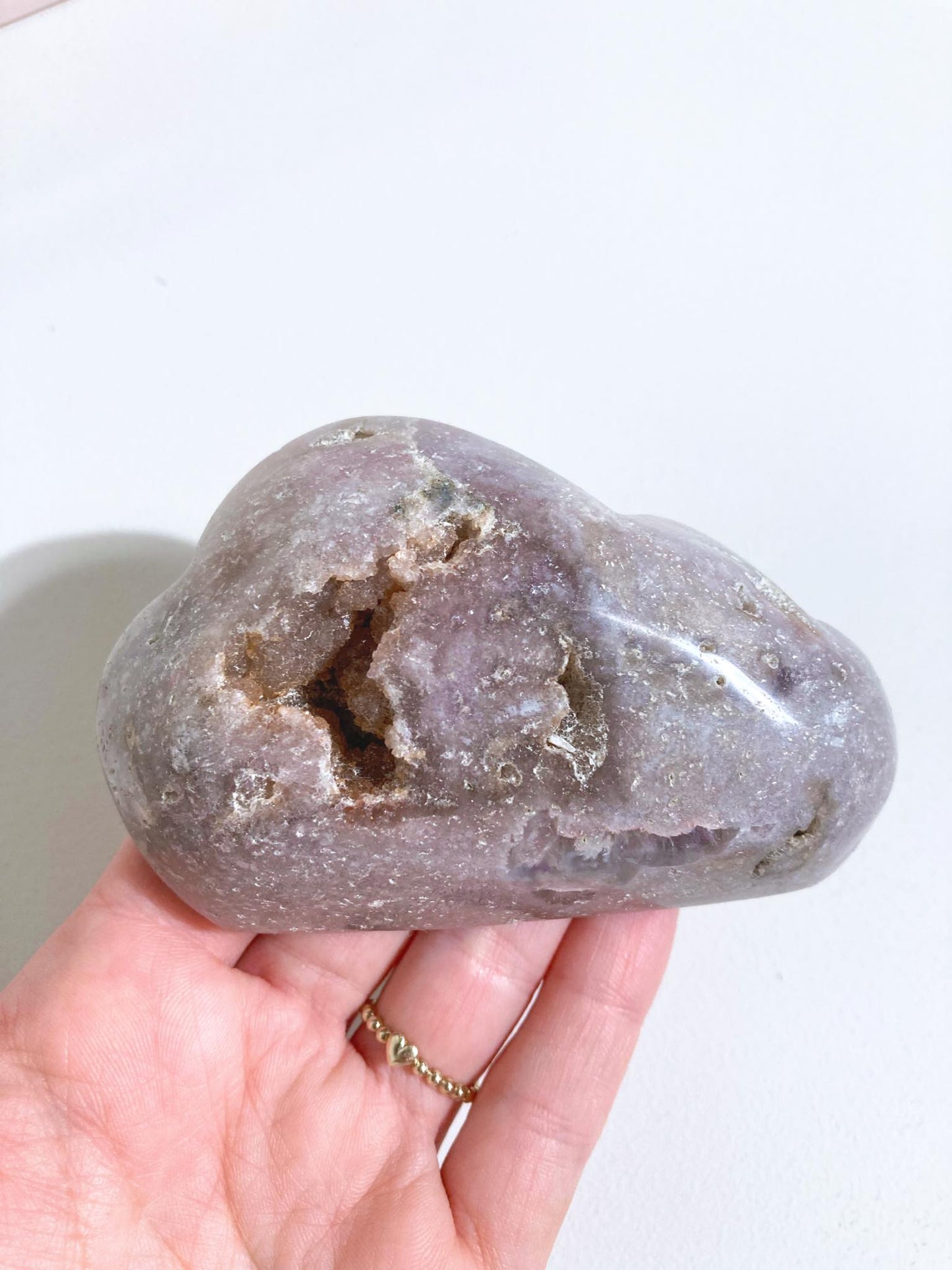 Pink Amethyst Wolken aus Patagonien -Handcarved