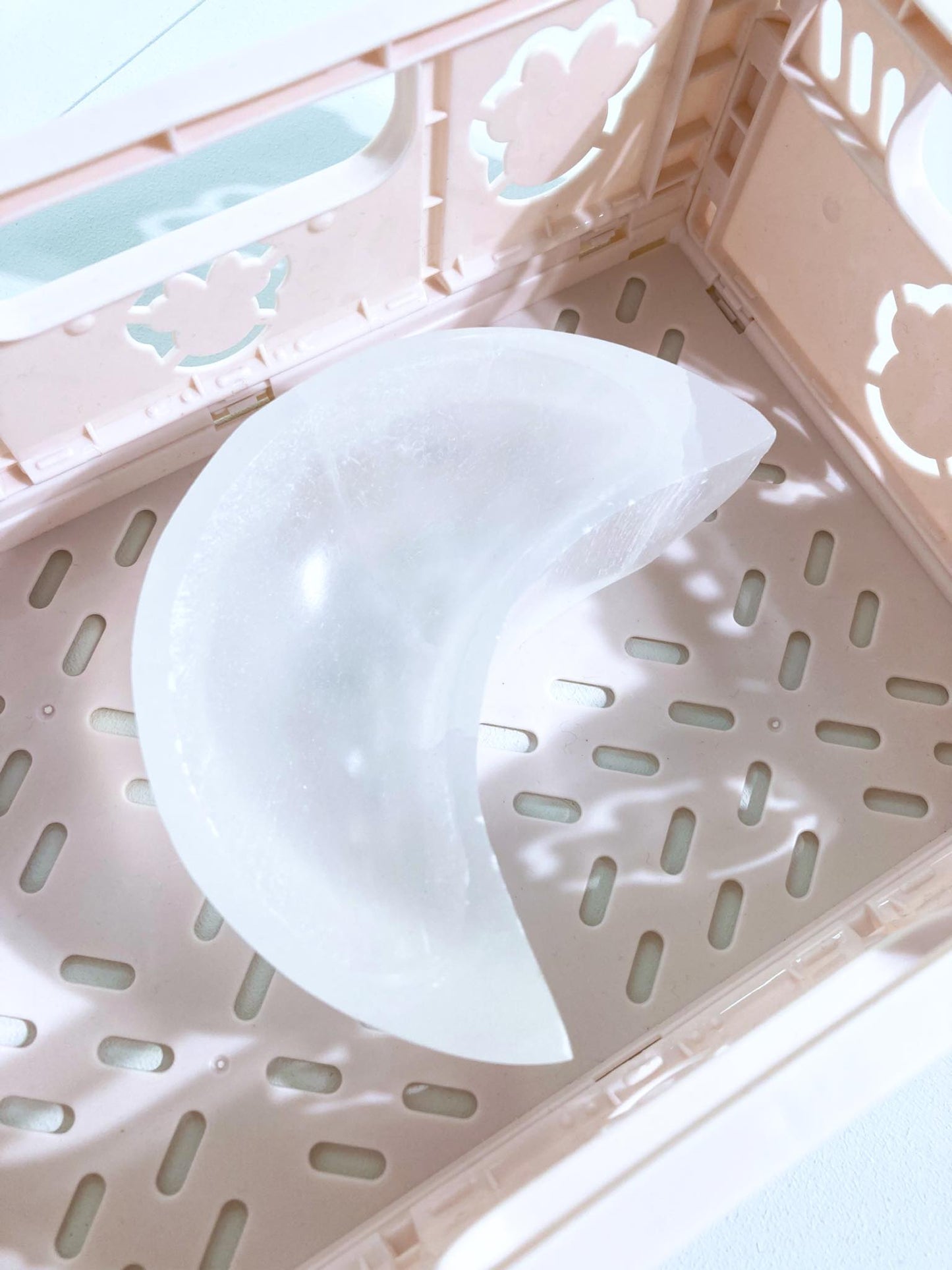 Selenit Mond Schale LARGE / Selenite Moon Bowl ca. 10 cm aus Marokko -Handcarved