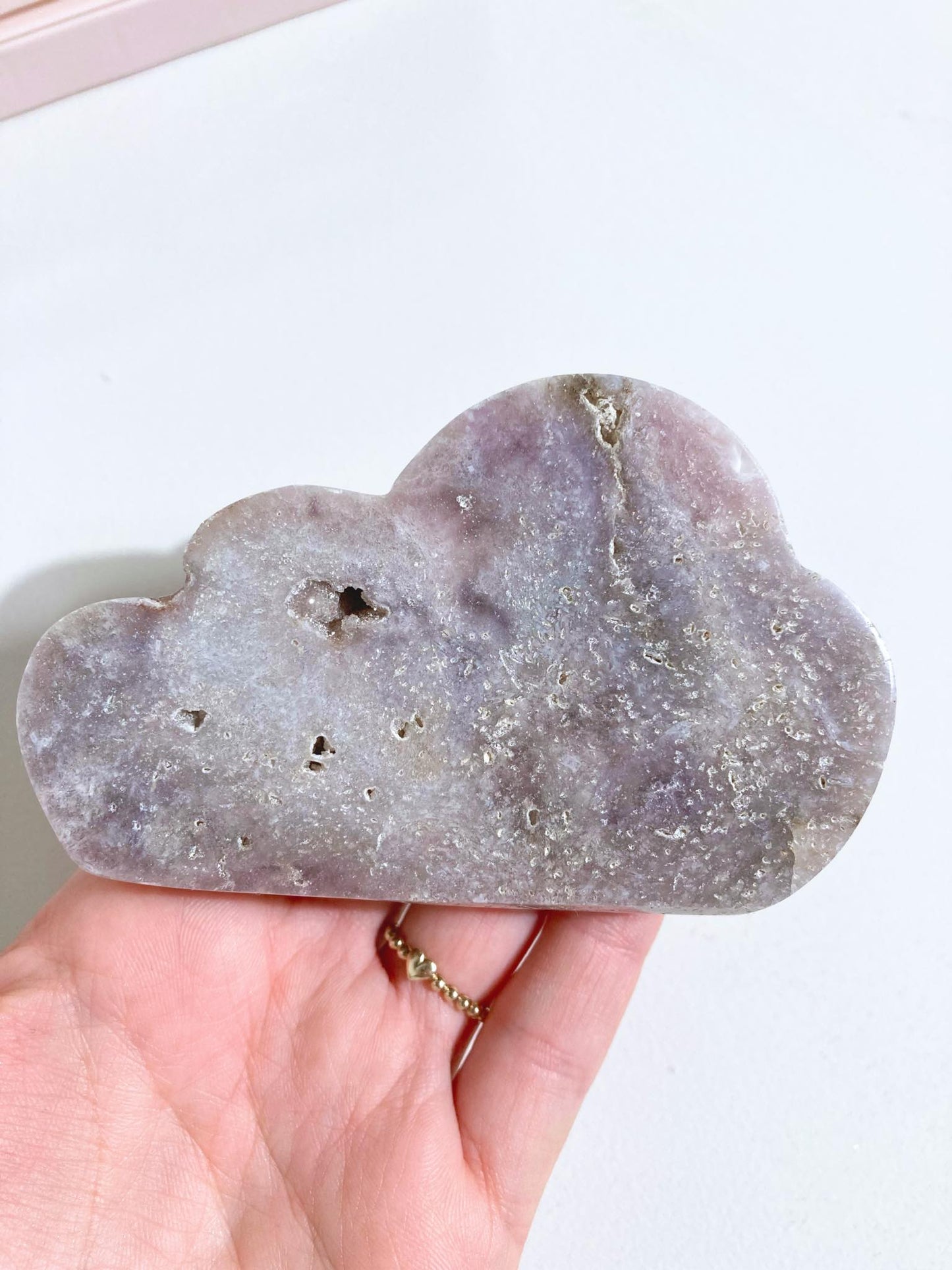 Pink Amethyst Wolken aus Patagonien -Handcarved