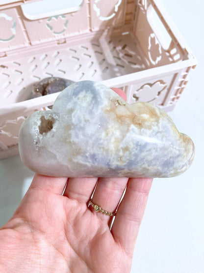 Pink Amethyst Wolken aus Patagonien -Handcarved