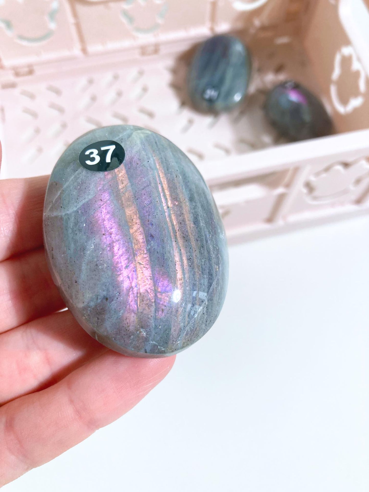 Golden Pink Labradorit Palmstone 6 cm  (37)