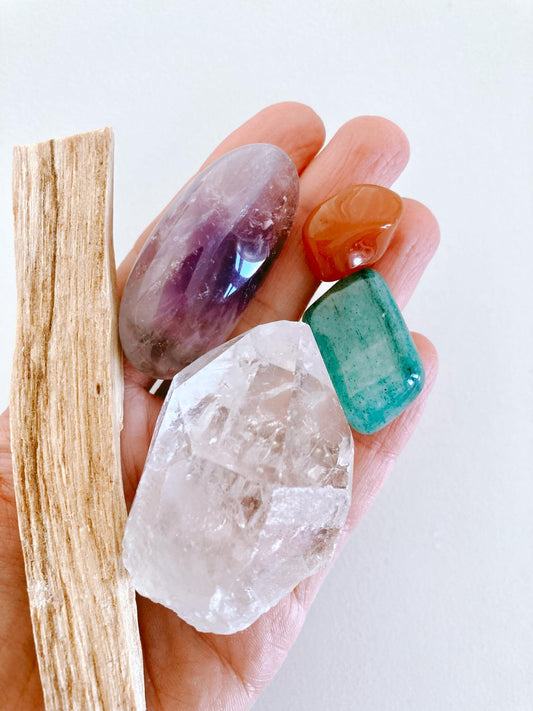 MANIFEST THAT SH*T Räucherset l Palo Santo. Aventurin. Amethyst. Bergkristall. Karneol