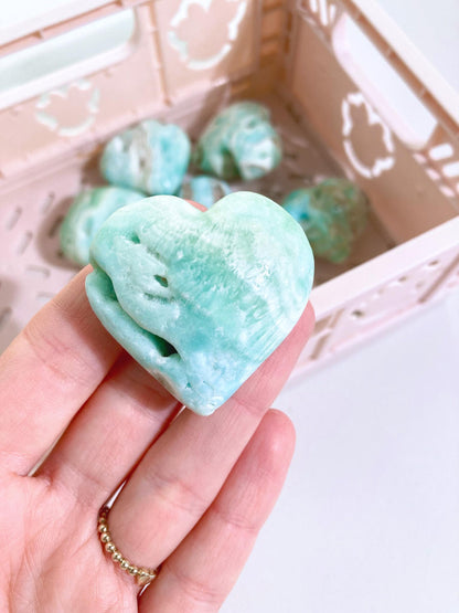Blauer Aragonit Herz . Blue Aragonite Heart ca. 3.5cm - Handcarved