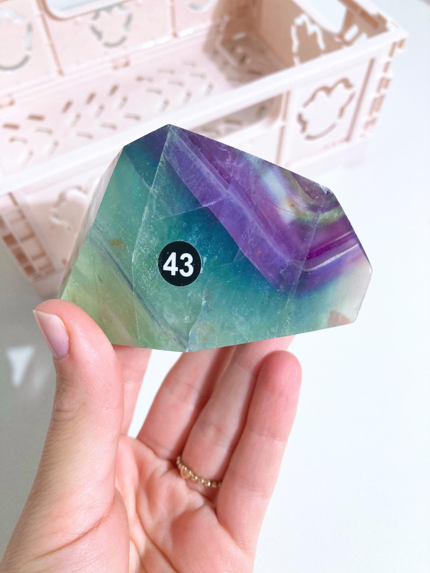 FREEFORM Regenbogen Fluorit aus China ca. 9cm - High Quality 43