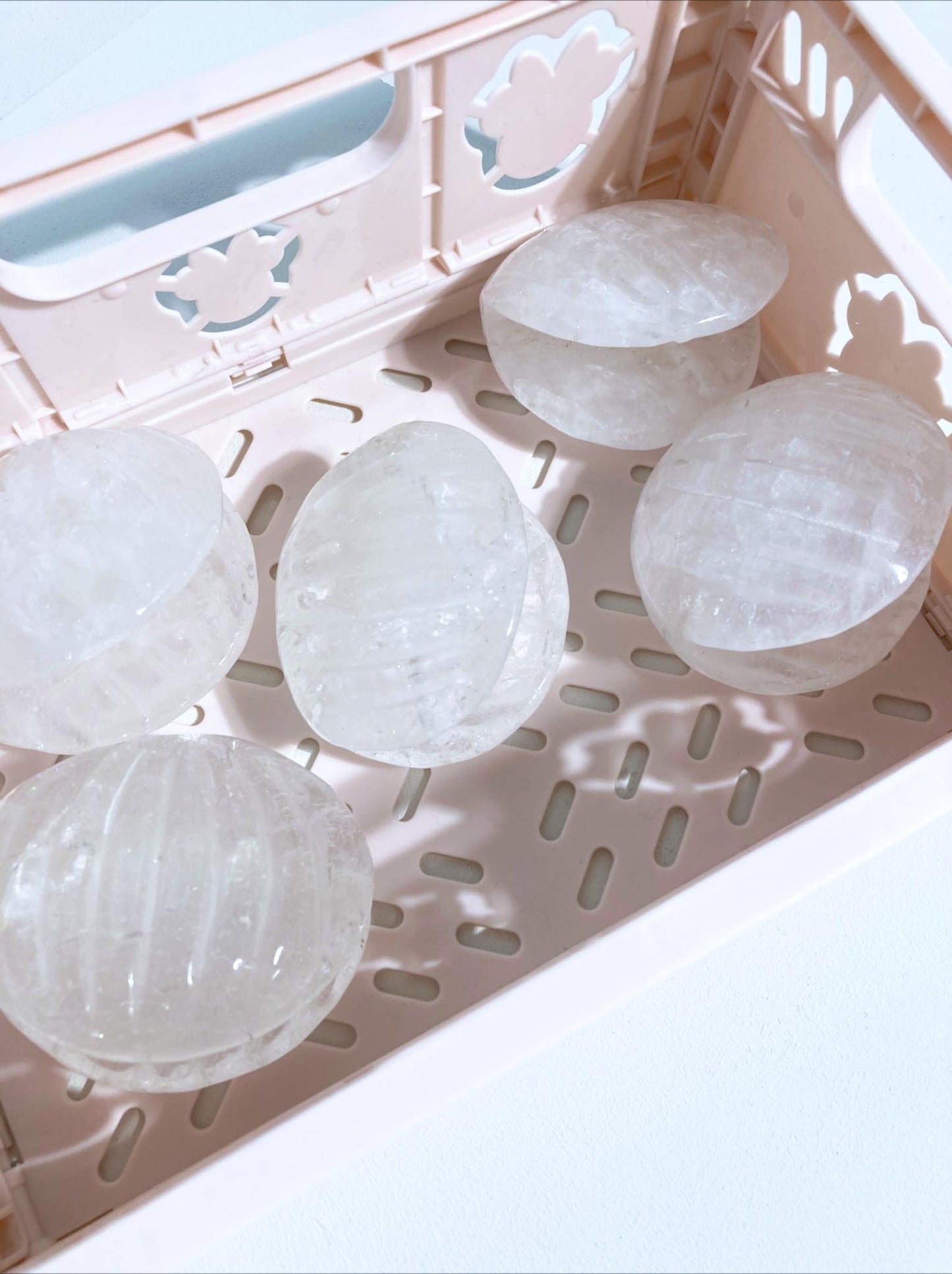 Bergkristall Mini Muschel Schale . Clear Quartz Shell Bowl ca. 7cm Handcarved