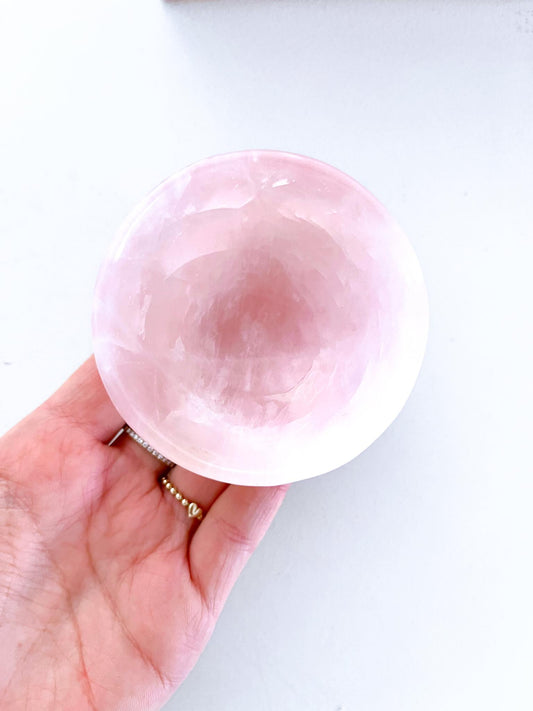 Rosenquarz MINI Schale Schmuckschale / Rosequartz Mini Bowl ca. 7cm Handcarved