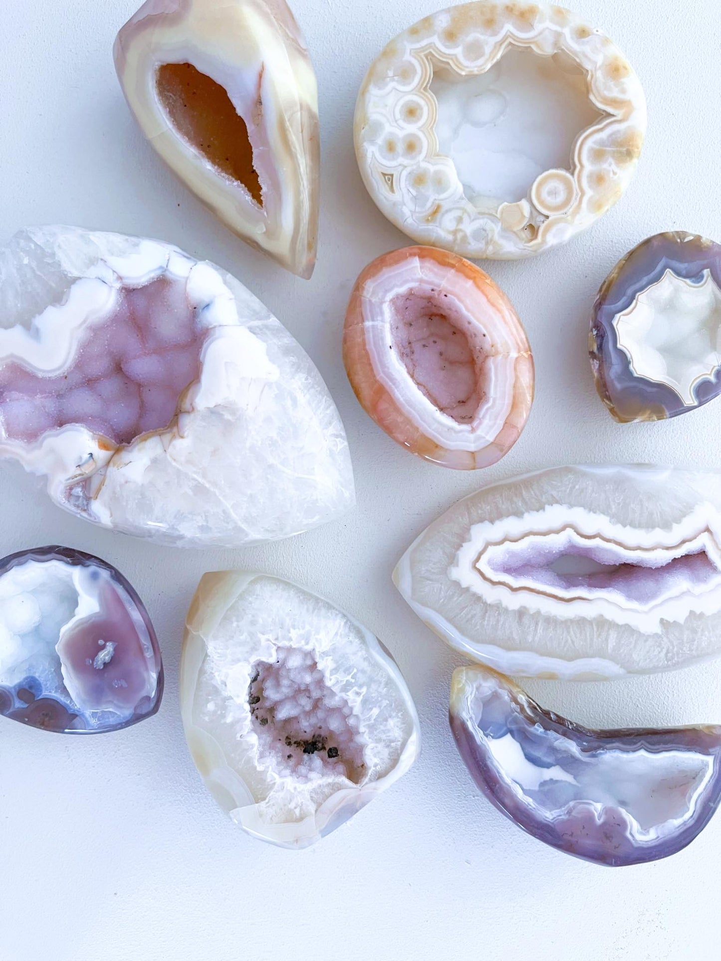 Druzy Achat Geode Natürliche Mond Form . Druzy Agate Geode ca. xx cm  - High Quality Hand Polished RARE