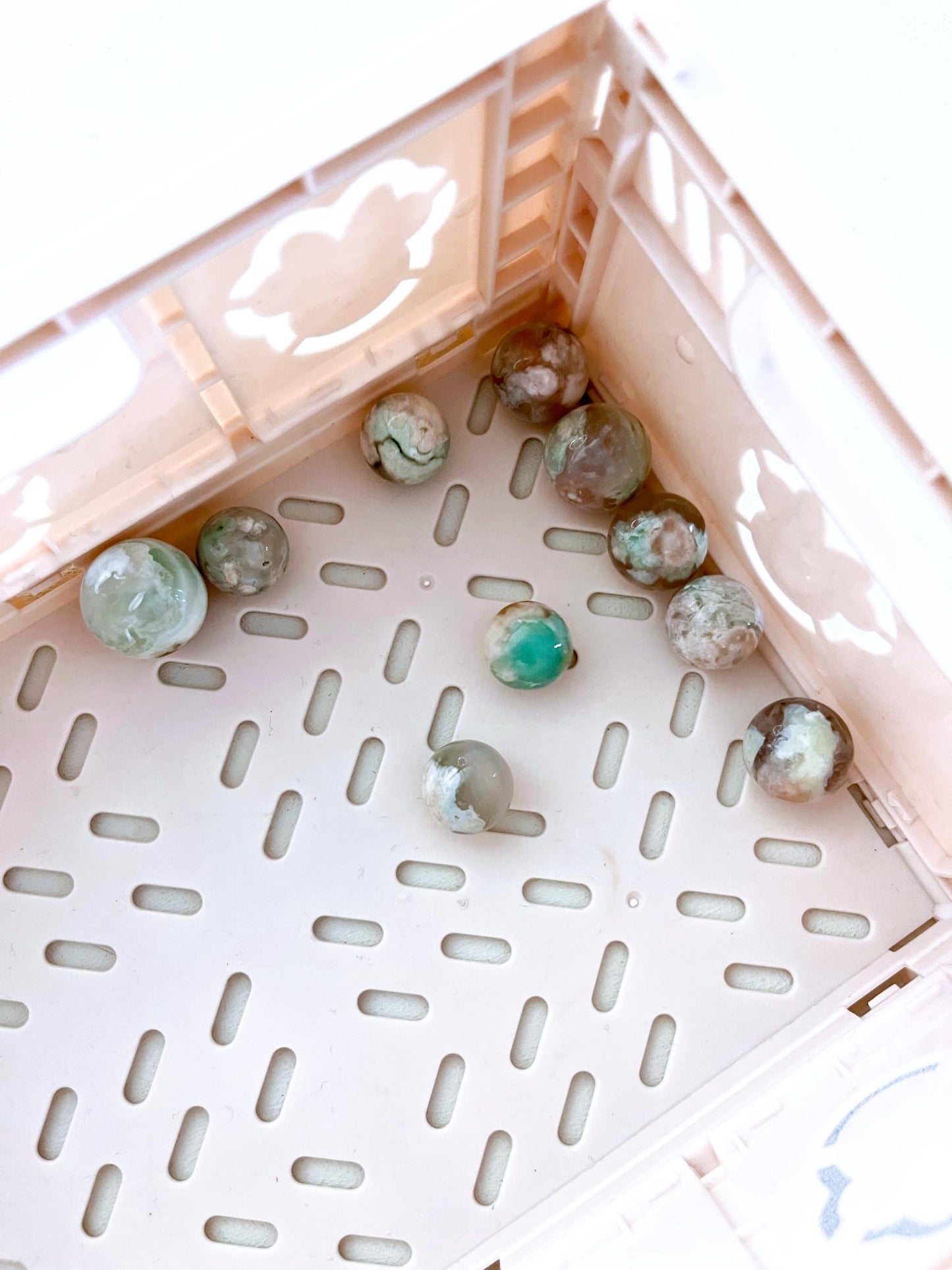 Grüne Blumenachat MINI Kugel . Green Floweragate Mini Sphere  ca. xx cm -High Quality