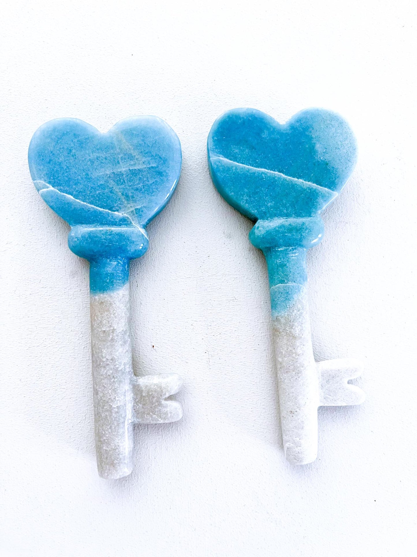 XL Trolleit Herz Schlüssel . Trollite  Heart Key 12-13cm - Handcarved
