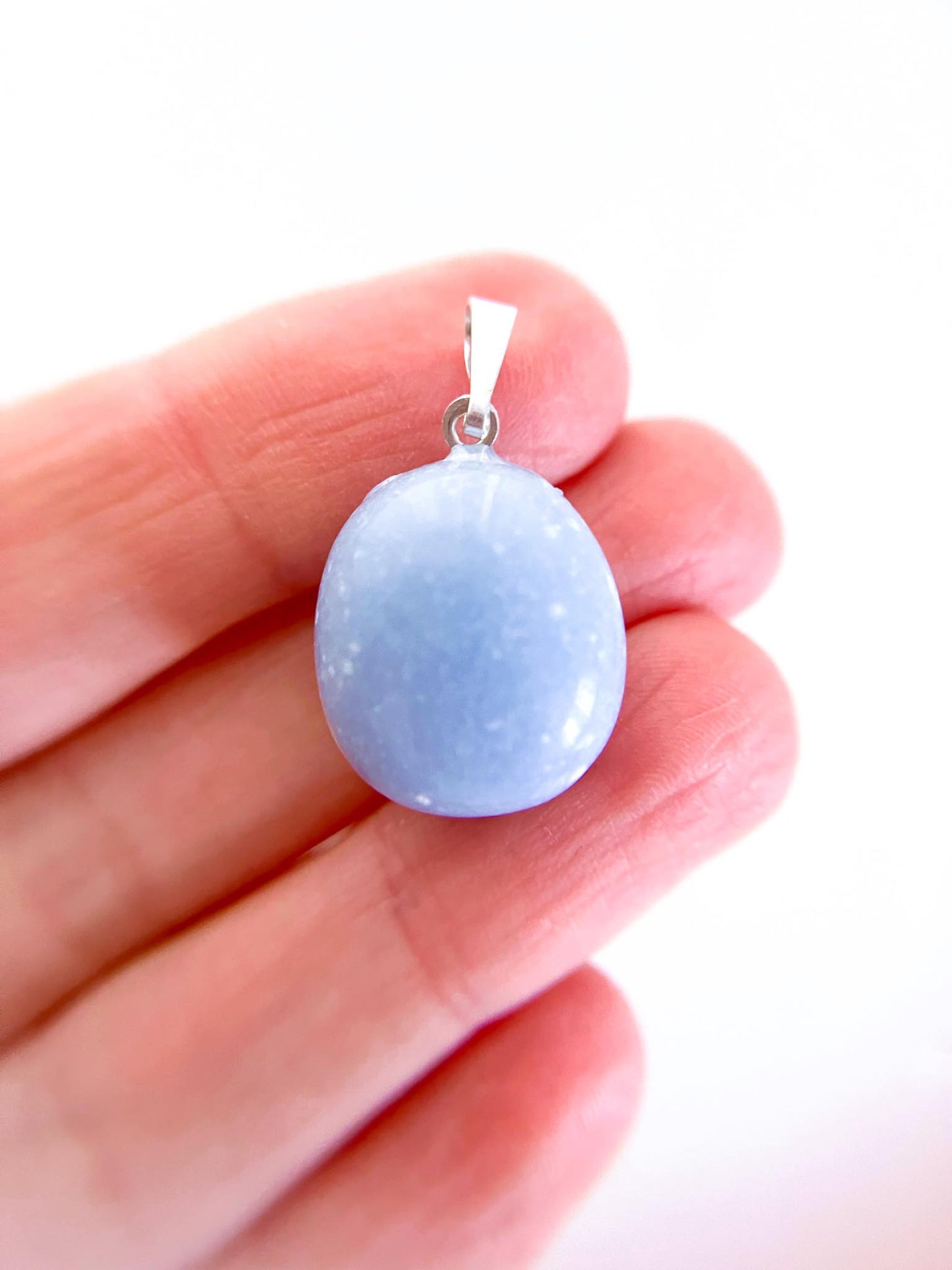 Angelit Trommel Stein Anhänger ca. x cm . Angelite Tumble Pendant - High Quality