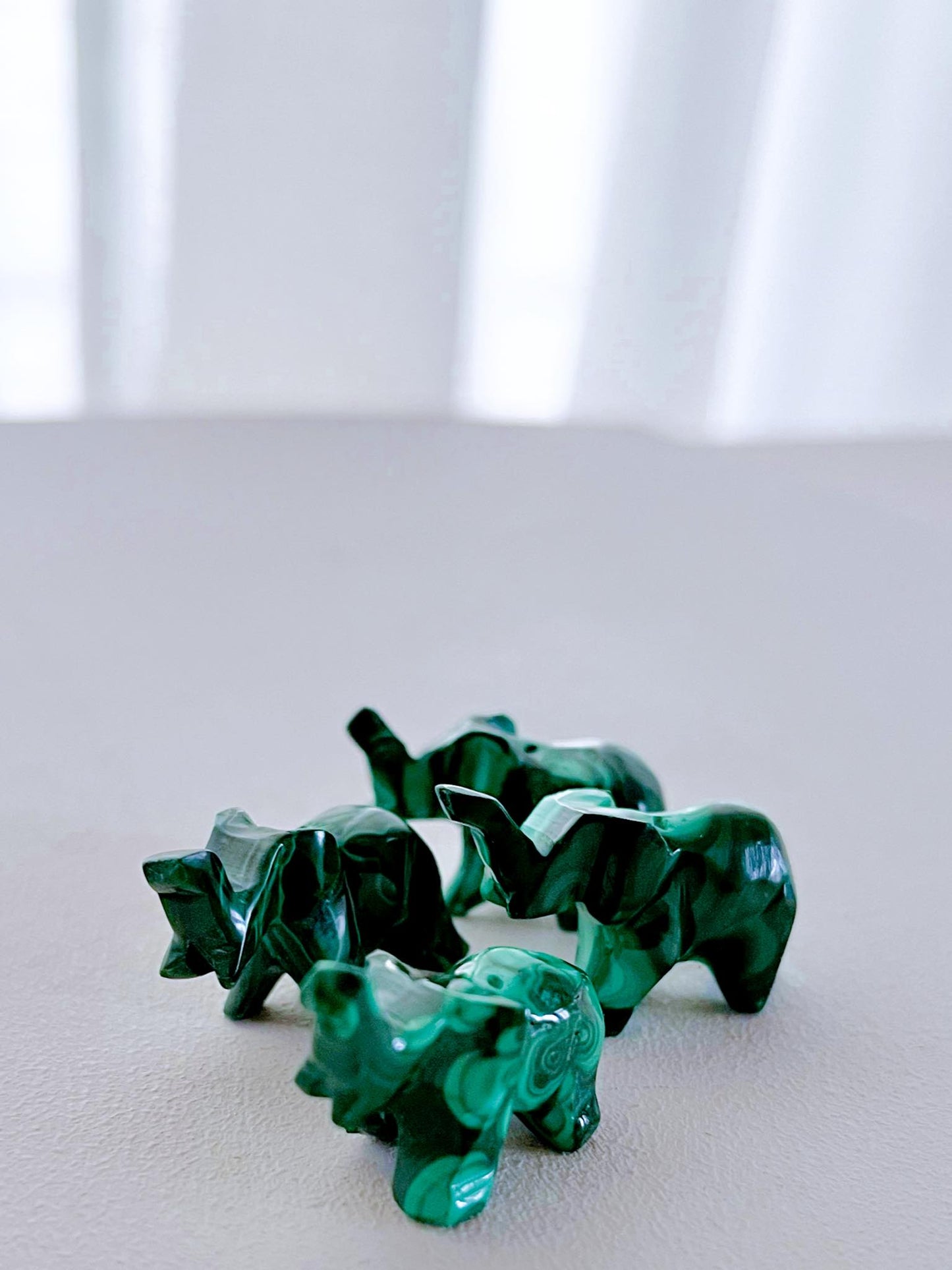 Malachit Mini Glücks Elefant  Gravur . Malachite Mini Lucky Elephant Carving ca. 3 cm - Handcarved