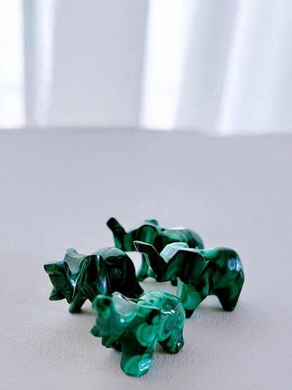 Malachit Mini Glücks Elefant  Gravur . Malachite Mini Lucky Elephant Carving ca. 3 cm - Handcarved