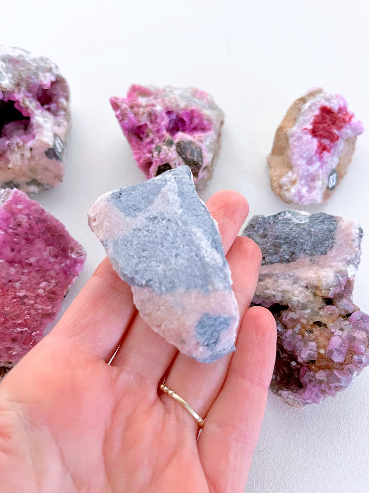 Hot and Jucy Pink Cobalto Calcite Specimen [85]- aus Marokko High Quality