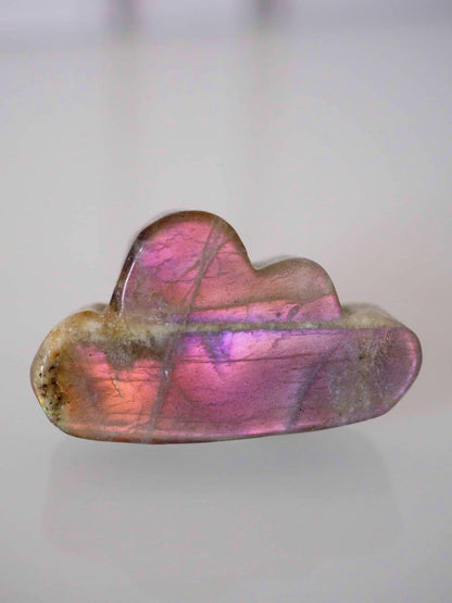 Labradorit Wolken Gravur .  Labradorite Cloud Carving ca. 3.5 -4.5 cm  - aus Madagascar . China