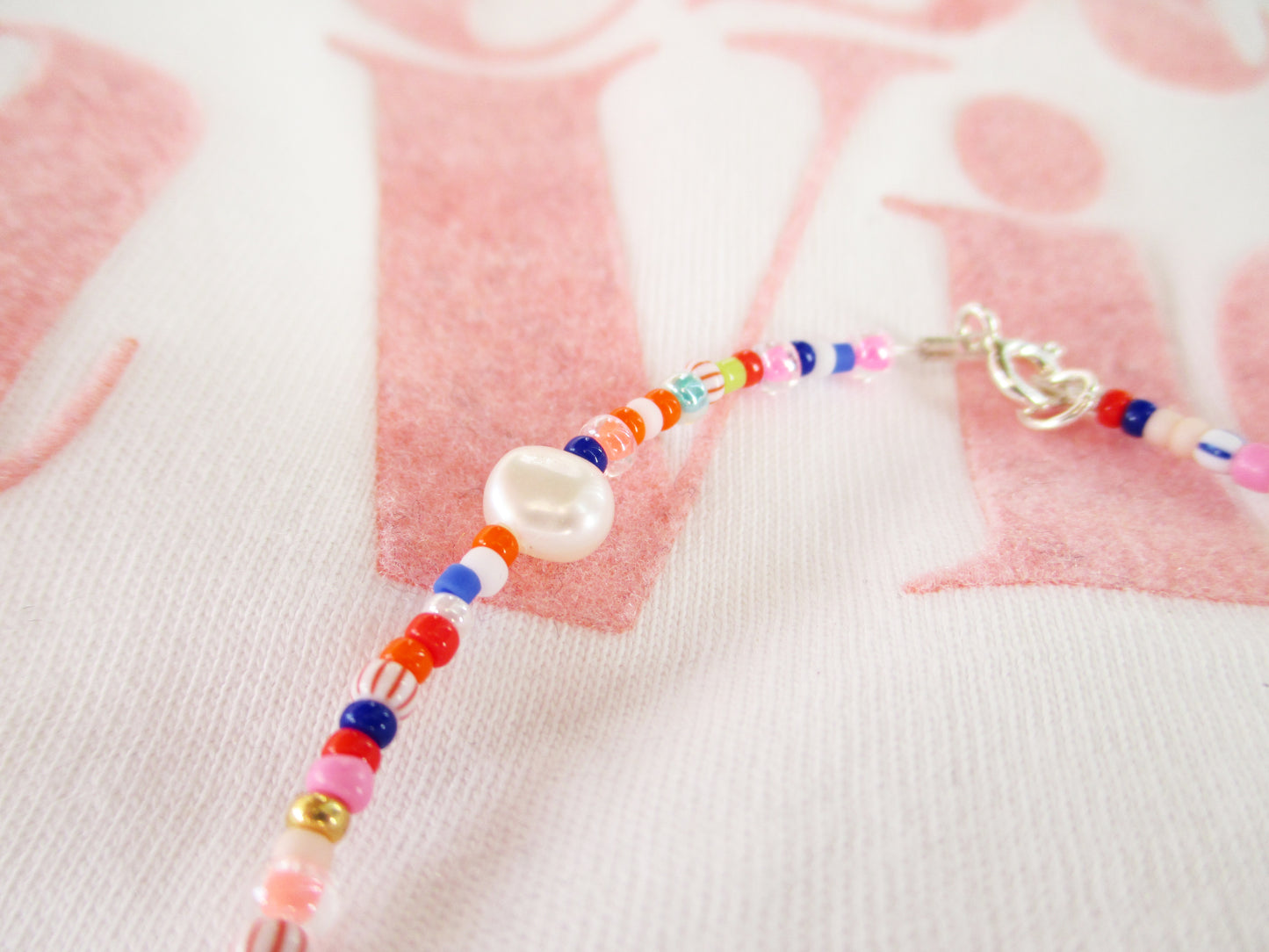 Japanisches Glasperlen Armband mit Perle Rainbow