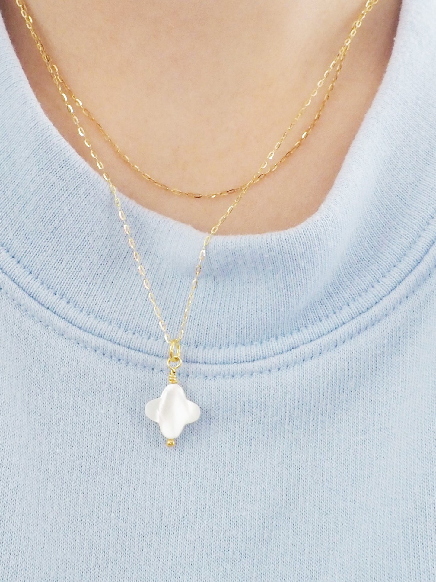 Perlmutt Kleeblatt Charm 925 Sterlingsilber vergoldet