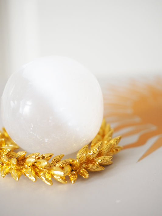 BLÄTTER MEDIUM Hochwertiger Metall Kugel Ständer Halter . Sphere Stand  GOLD