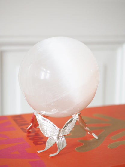 SCHMETTERLING MEDIUM Hochwertiger Metall Sphere Stand . Kugel Ständer . Halter SILBER