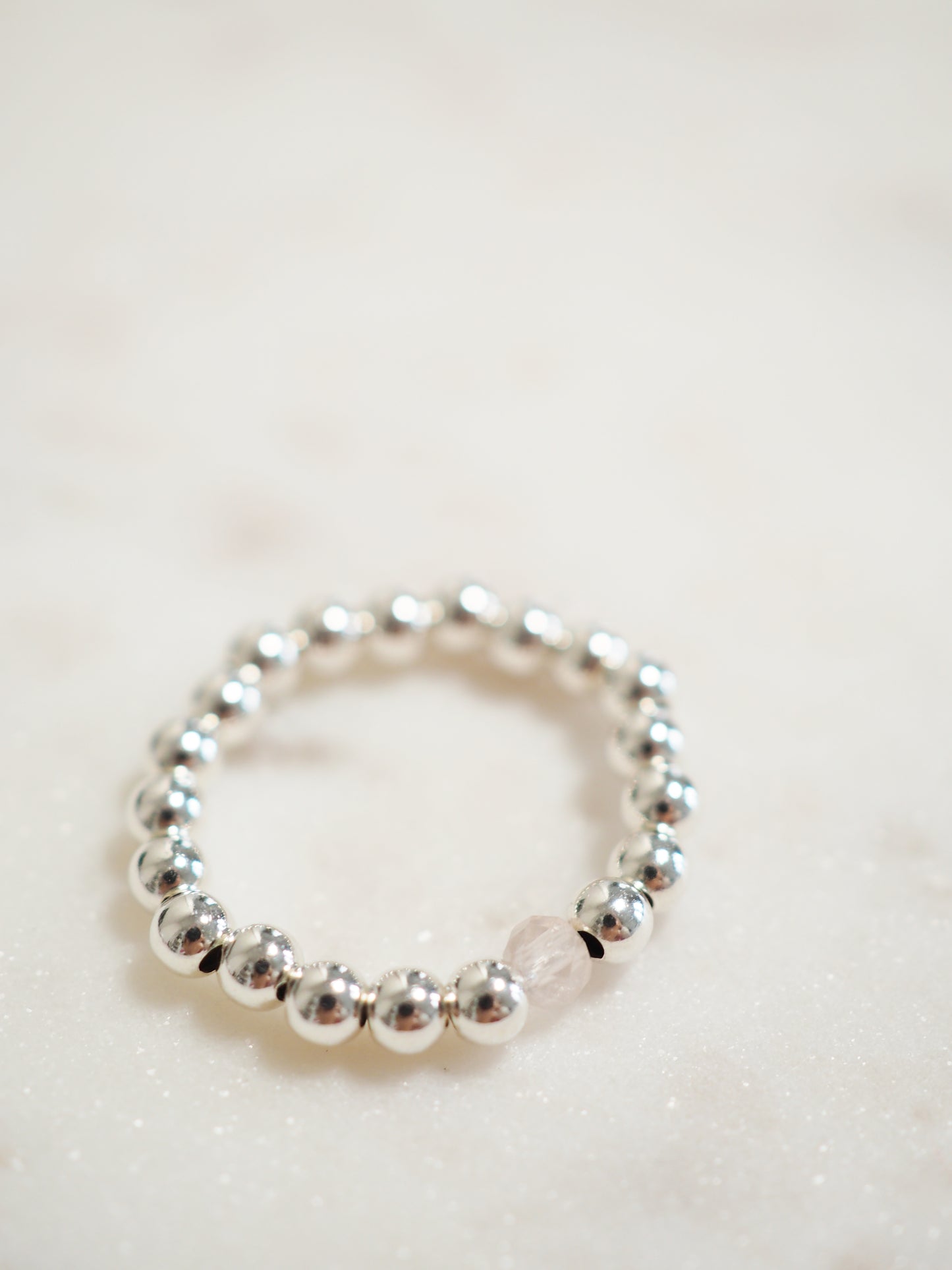 Facettierter Morganit Kugel Elastischer Kugel Ring .  925 Sterlingsilber