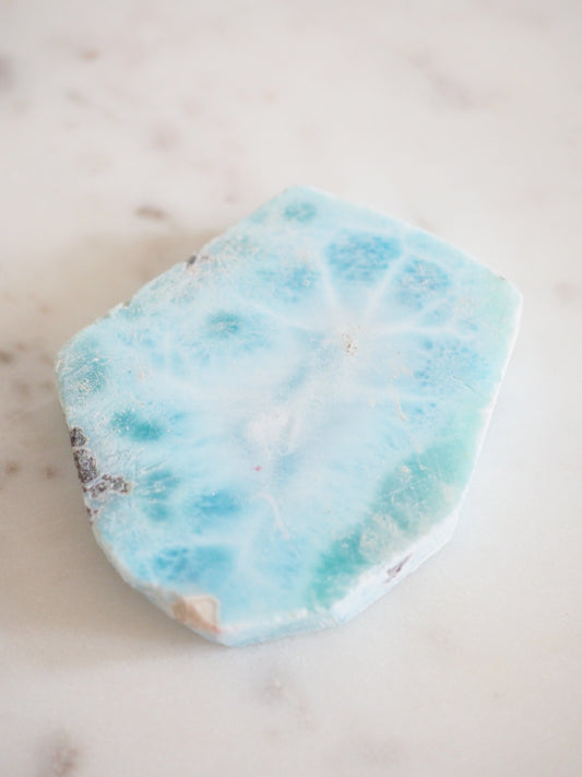 AAA Larimar Scheibe Roh . AAA Larimar Slab Raw 6cm  258ct [5]  aus der Dominikanischen Republik RARE