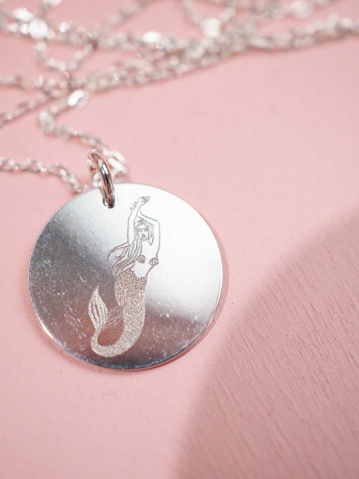 Zodiac Godess Sternzeichen Kette 925 Sterlingsilber mit Diamantgravur