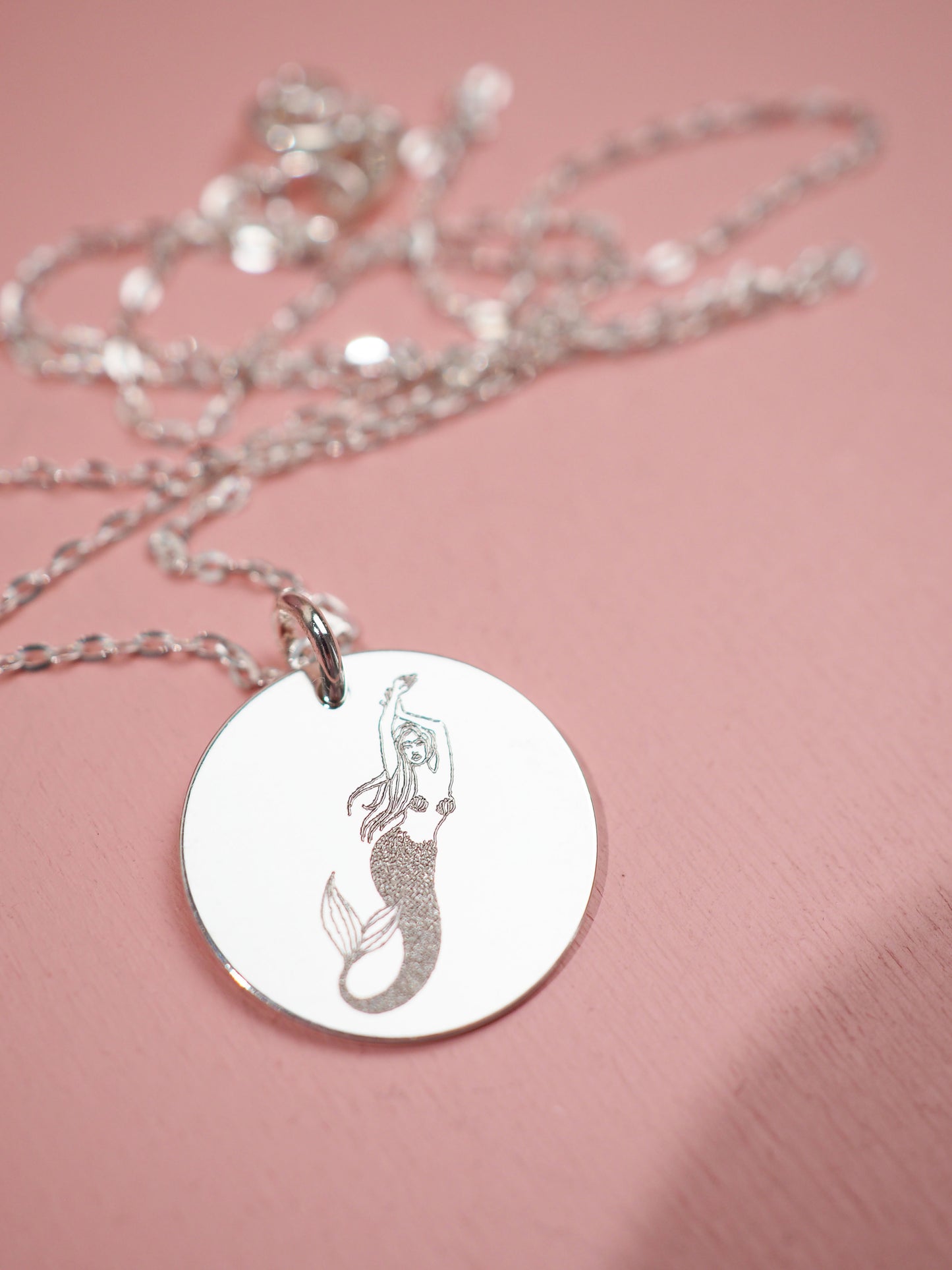 Zodiac Godess Sternzeichen Kette 925 Sterlingsilber mit Diamantgravur