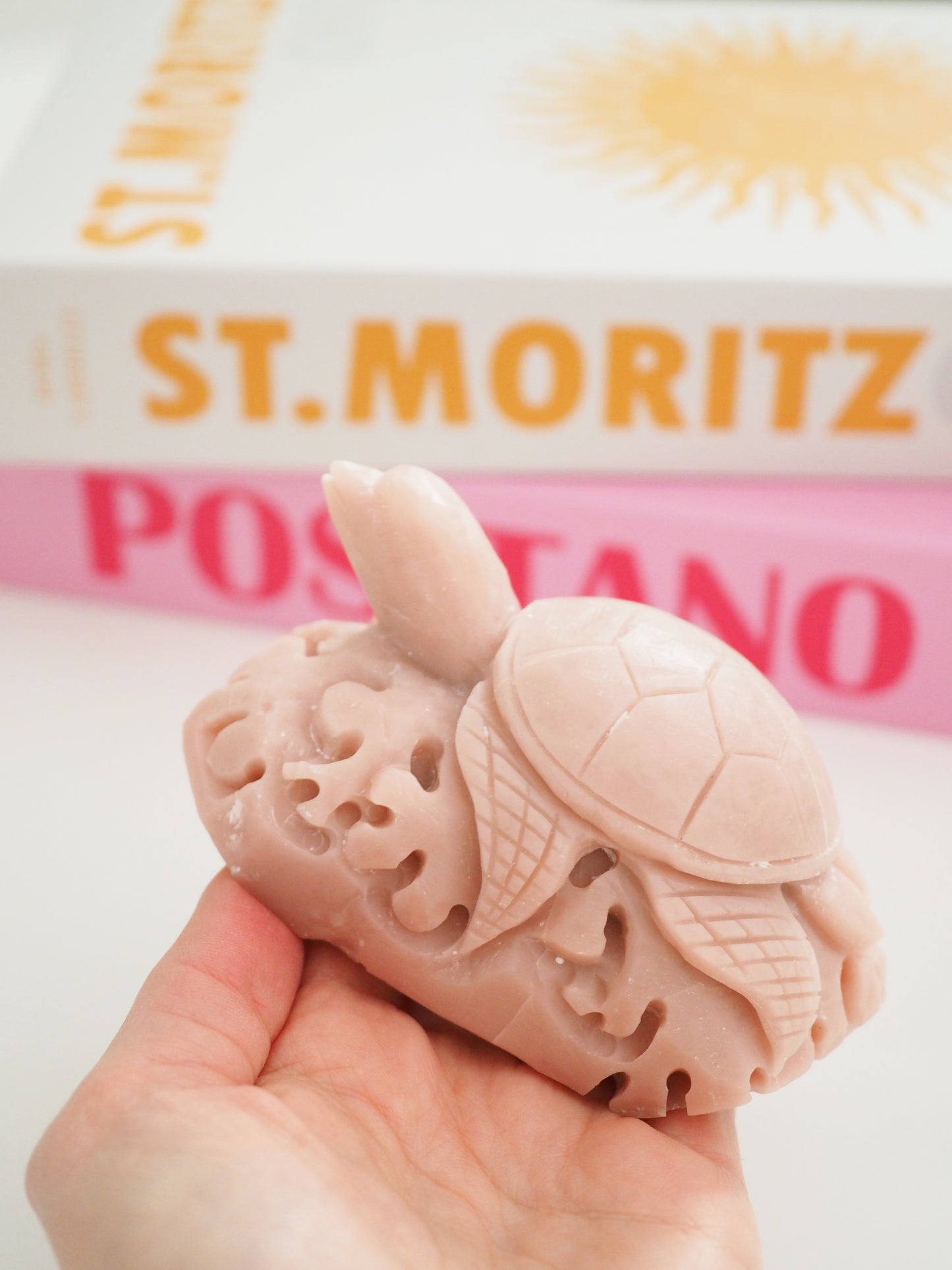 Wasser Schildkröte Dunkel Pinker Opal . Deep Pink Opal ca. 10 cm  460g - Hand Carved []