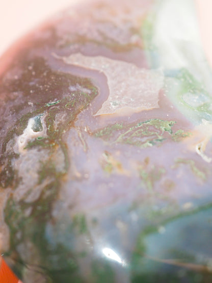 Moos Achat Mond / Moss Agate Moon 8-9 cm  -aus China / Indien