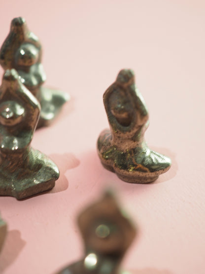 Pyrite Mini Yoga Godess 3.5 cm - Carving