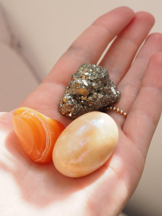 FIRE ELEMENT Crystal SET  / Feuer Zeichen Edelstein Set.  Schütze. Löwe. Widder  (Karneol, AngelAura Orangen Calcit Pyrit) High Quality