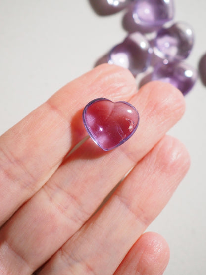 Amethyst Mini Herz . Amethyst Mini Heart ca. 1.5 cm - aus Brasilien