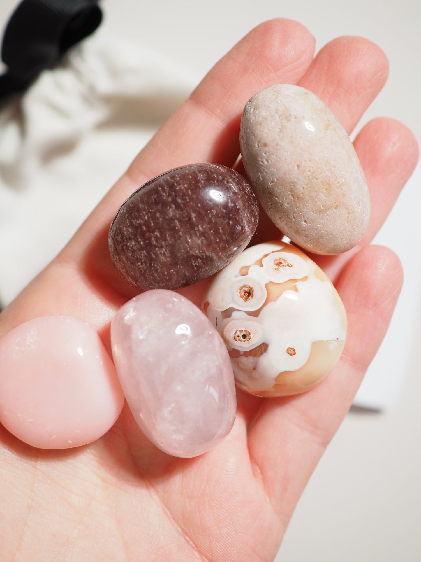 Kristall Set Liebe . CRYSTAL KIT LOVE . Rosenquarz . Pink Amethyst . Botswana Achat . Pinker Opal . Erdbeerquarz