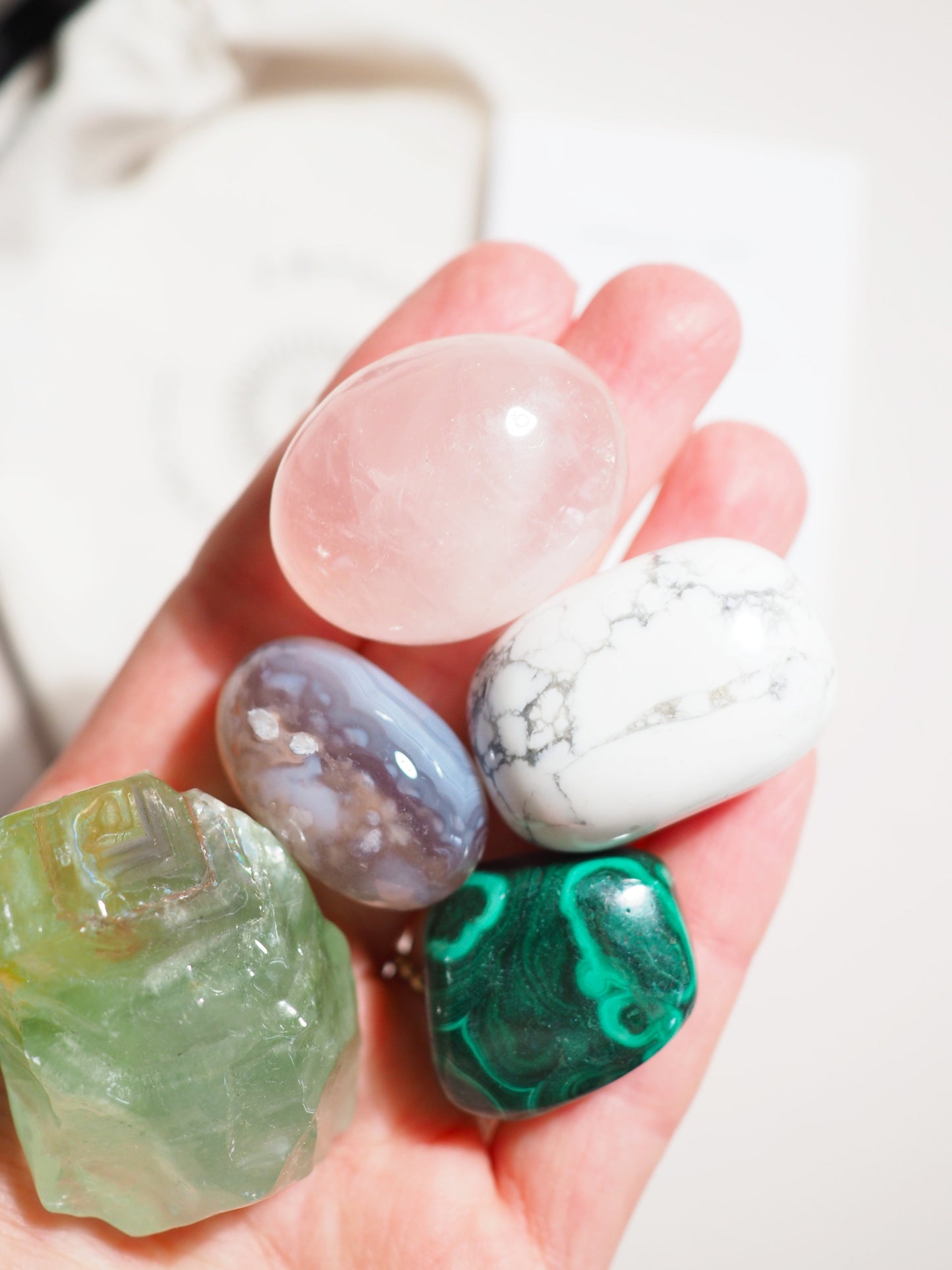 Kristall Set Trennung . CRYSTAL KIT BREAK UPS . Malachit . Rosenquarz . Grüner Calcit . Blumenachat . Magnesit .