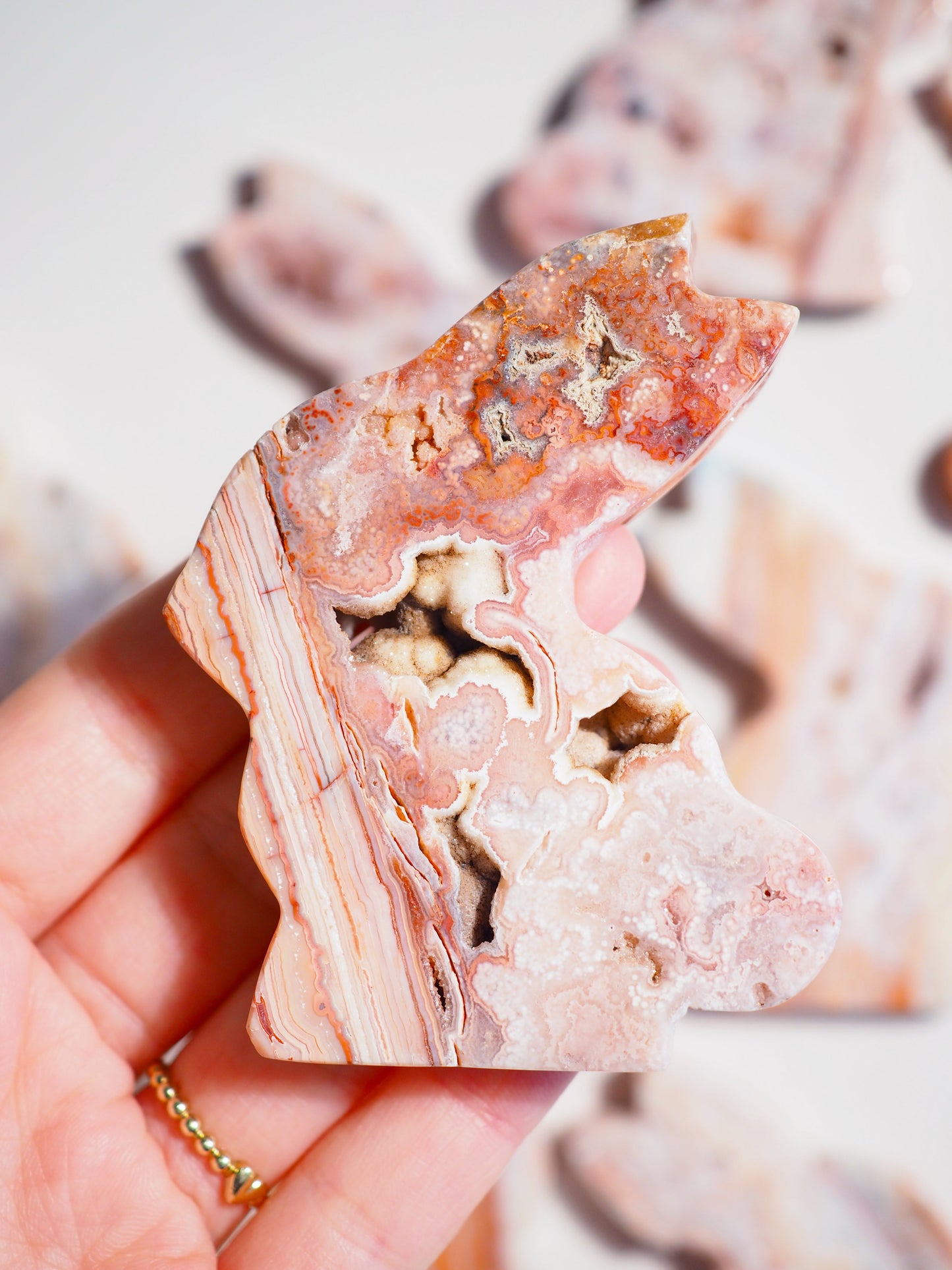 Druzy Pinker Verrückter Spitzen Achat Hase .  Druzy Crazy Lace Agate Bunny - aus Indonesien Handcarved HIGH QUALITY