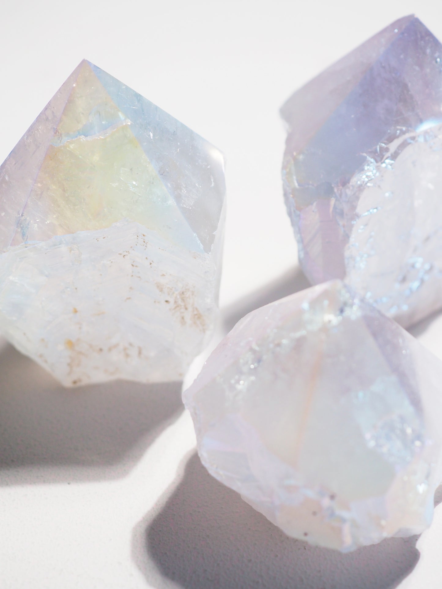 AngelAura Lavendel Amethyst Spitze . AngelAura Lavender Amethyst Point ca. 5 - 8 cm -  aus Brasilien