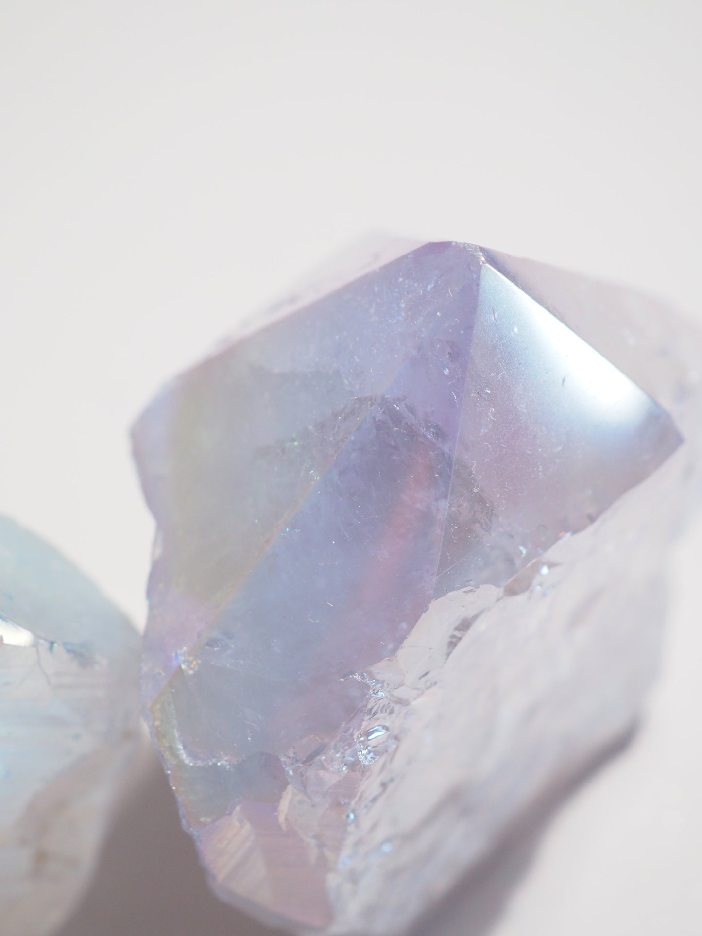 AngelAura Lavendel Amethyst Spitze . AngelAura Lavender Amethyst Point ca. 5 - 8 cm -  aus Brasilien