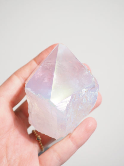 AngelAura Bergkristall Spitze . AngelAura Clear Quartz Point ca. 6 cm -  aus Brasilien