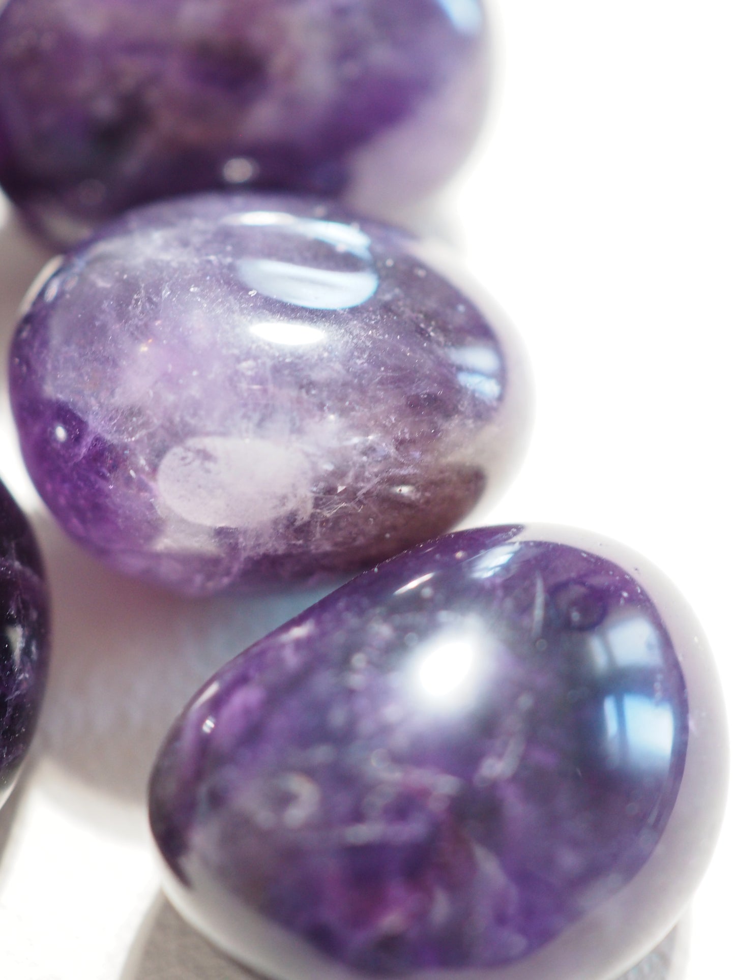 Dunkler Amethyst Trommel Stein . Deep Purple Amethyst Tumble ca. 2-3 cm  - aus Brasilien HIGH QUALITY