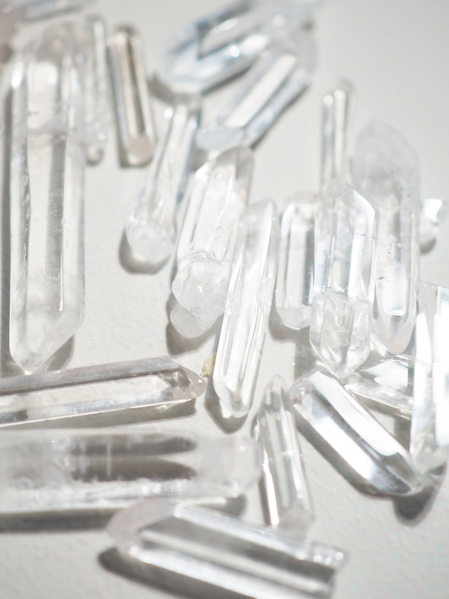 Mini Bergkristall Spitze poliert . Clear Quartz Point polished 2-4cm  - aus Brasilien HIGH QUALITY