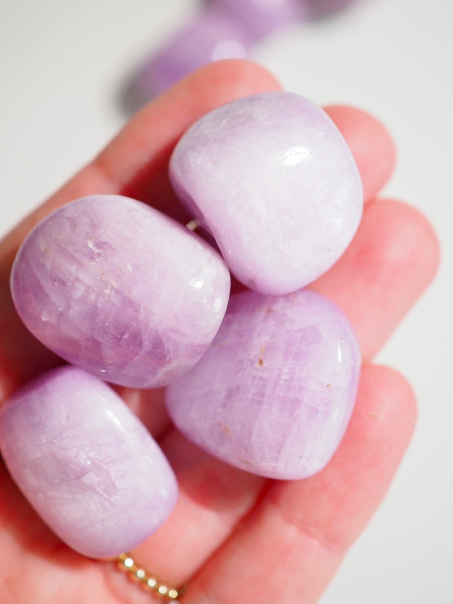 Kunzit Trommel Stein . Kunzite Tumble ca. 2-3 cm Trommel Stein - aus Nigeria HIGH QUALITY