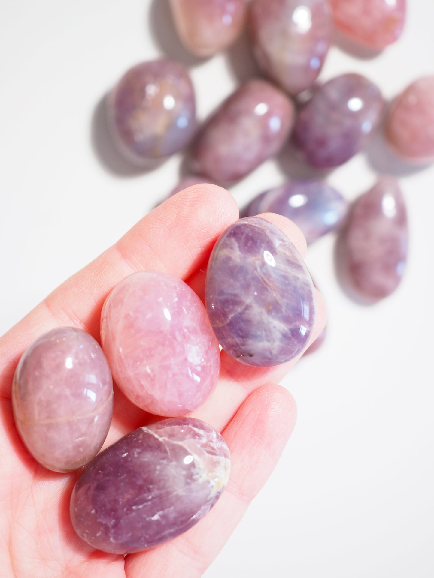 Lavendel Rosenquarz Trommel Stein . Lavender Rosequartz Tumble ca.2-3 cm - aus Madagascar HIGH QUALITY