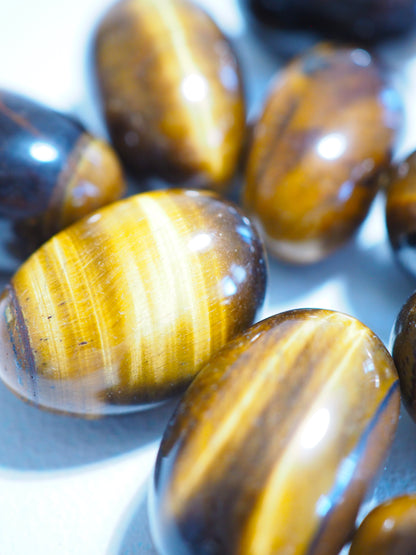 Tigerauge Oval Trommelsteine . Tigerseye Tumble ca 2-3 cm - aus Südafrika HIGH QUALITY