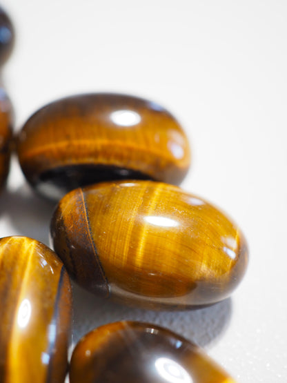 Tigerauge Oval Trommelsteine . Tigerseye Tumble ca 2-3 cm - aus Südafrika HIGH QUALITY