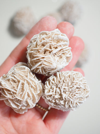 Sandrose Frostig Roh  . Desert Rose Frosty Raw ca. 2-3cm - aus Mexiko HIGH QUALITY