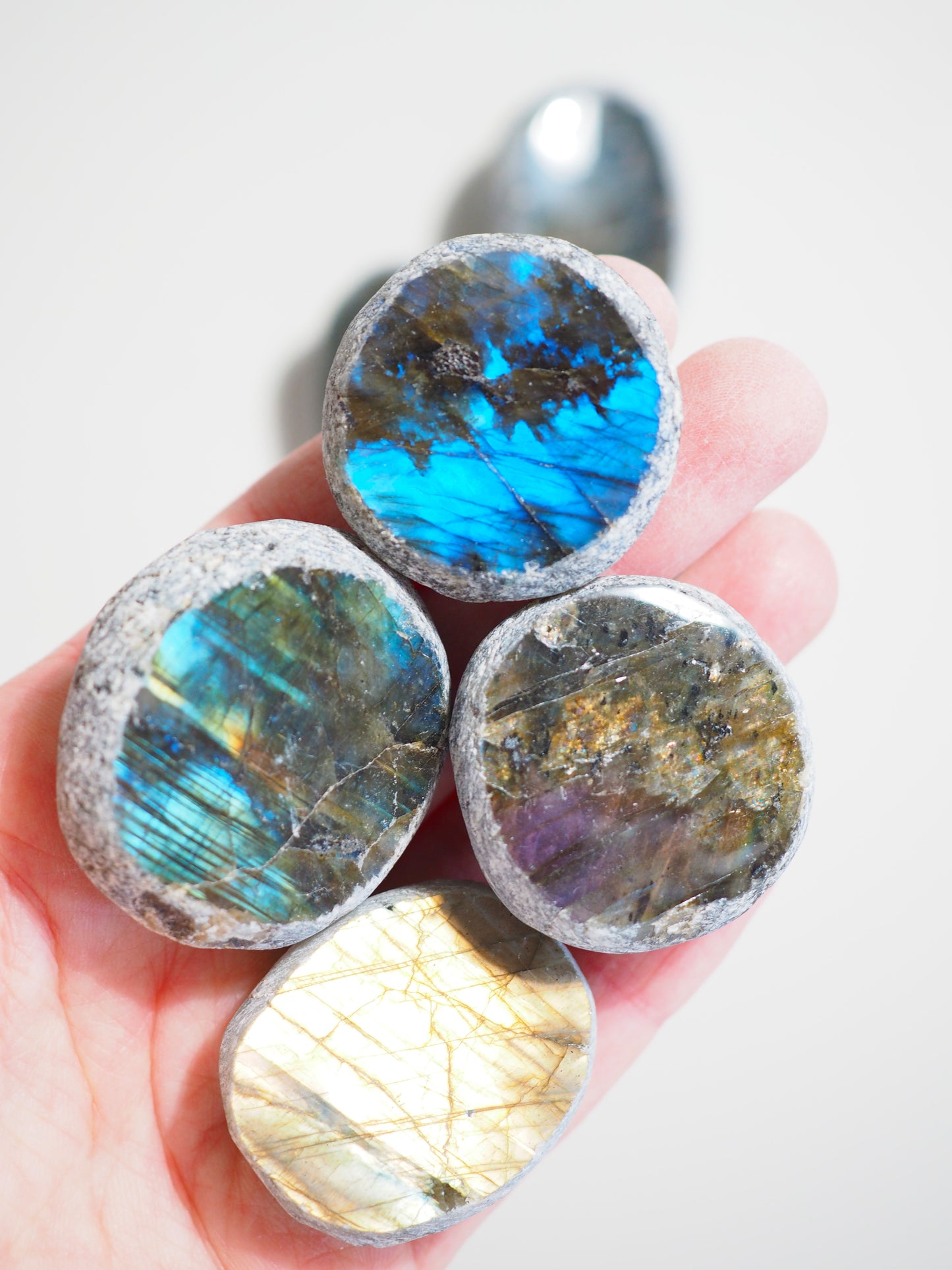 Labradorit Meditations Stein - Labradorite Meditation Stone - ca. 4-5 cm aus Madagaskar HIGH QUALITY