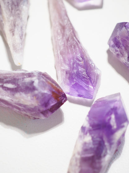 Baby Jacare Amethyst Zauberstab .  Zepter Roh Stab Spitze Wurzel Wand  5-8 cm aus Bahia Brasilien  MEDIUM