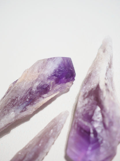 Baby Jacare Amethyst Zauberstab .  Zepter Roh Stab Spitze Wurzel Wand  5-8 cm aus Bahia Brasilien  MEDIUM