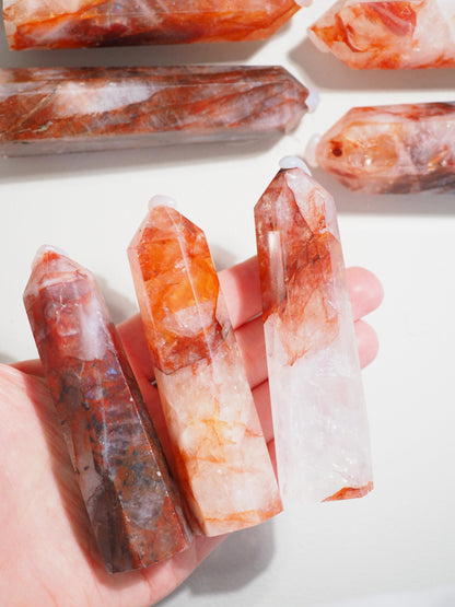 Feuer Quarz . Hämatoid Quarz . Fire Quartz Points ca 9cm - aus China Hand carved High Quality